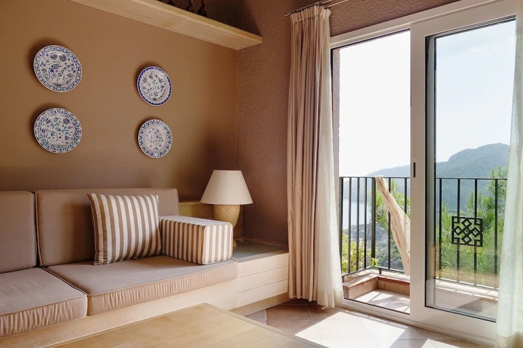 1 Bedroom Deluxe Suite with sea view