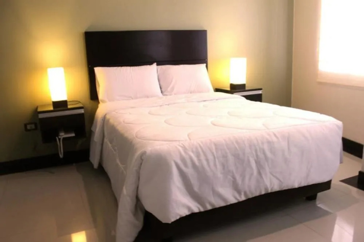 Laurent's Deluxe Hotel