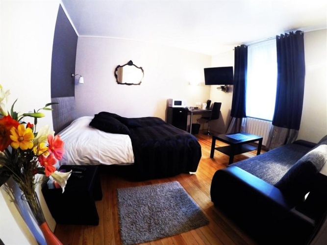 Deluxe Quadruple room