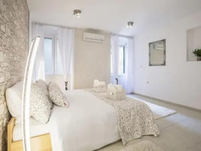Kuny Apartments