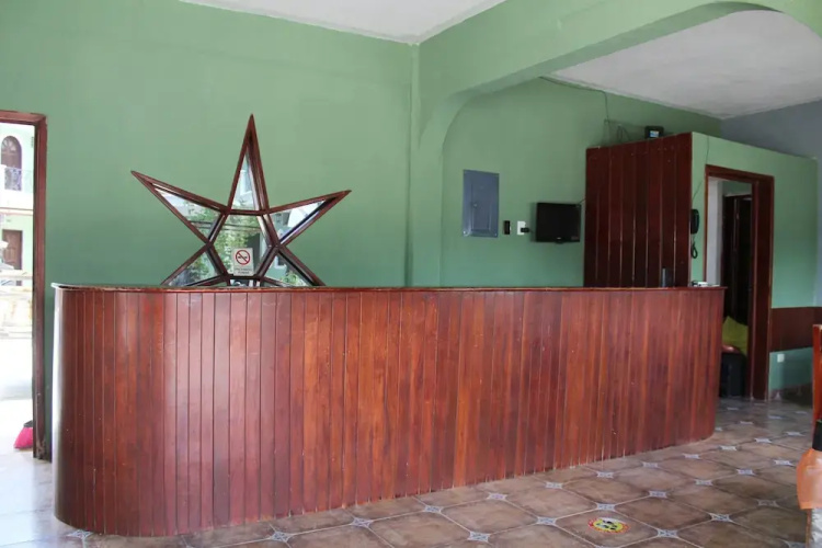 Hotel Colonial