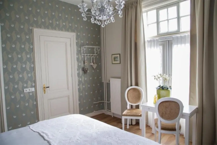 Standard room with balcony