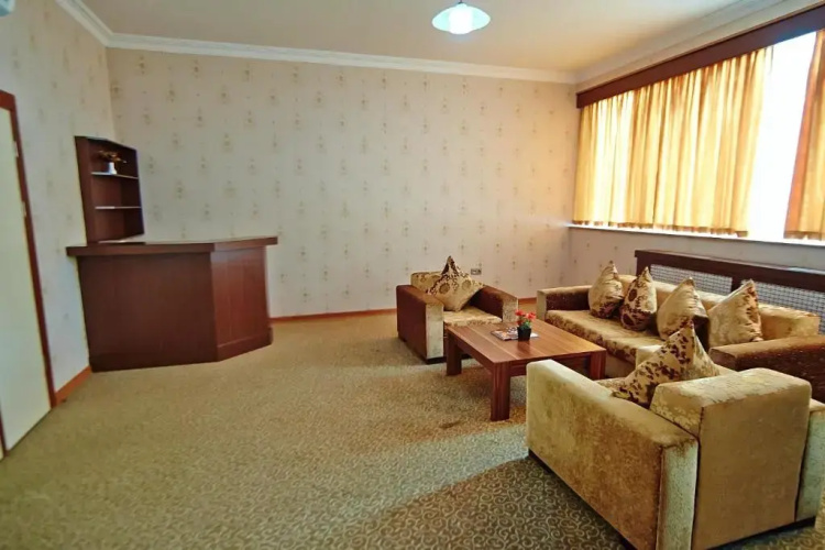 Grand Nakhchivan Hotel