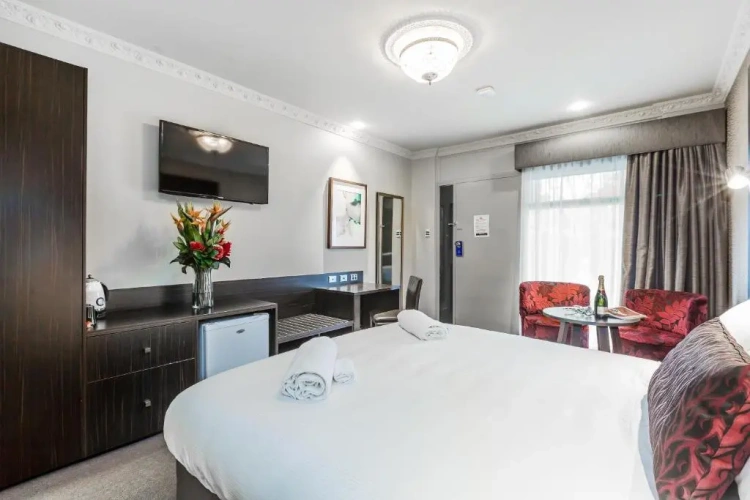 Deluxe Double room
