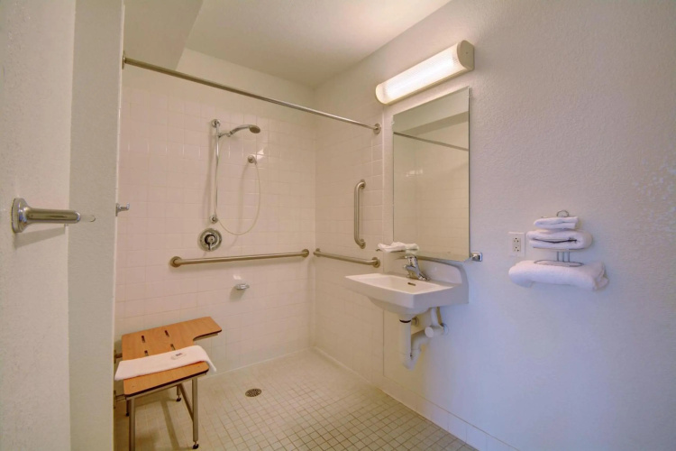 Motel 6 photo 10