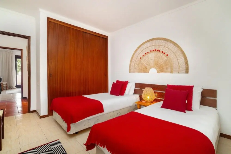 Balaia Sunshine Apartment