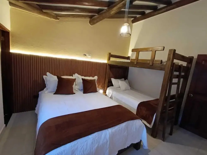 Hotel La Toscana Hostel