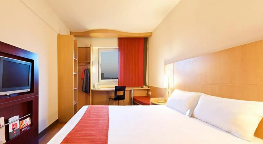 ibis Qingdao Chengyang