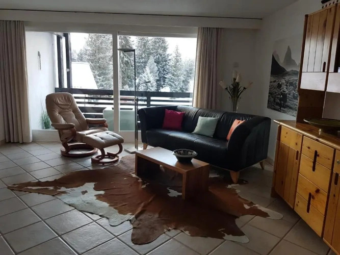2 Bedrooms Apartment