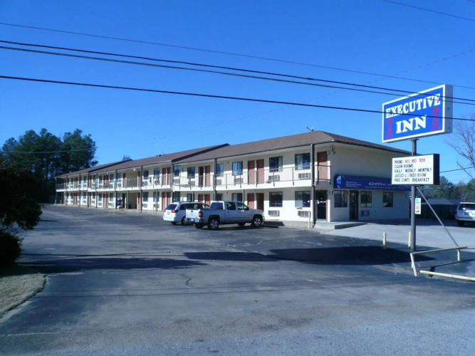 Executive Inn by OYO Kilgore North