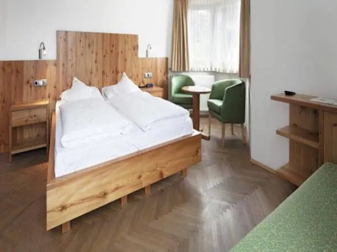 Hotel Garni Planaces