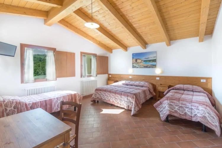 Standard Quadruple room