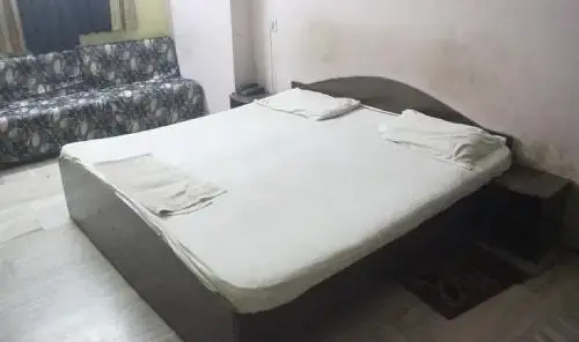 Hotel Honey