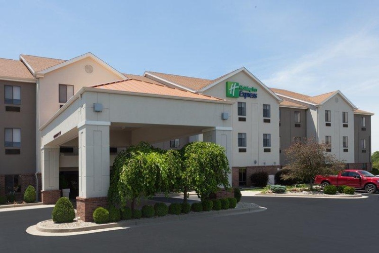 Quadruple Suite