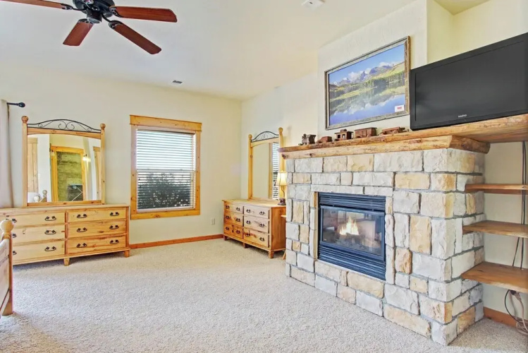 Estes Park Vacation Lodging