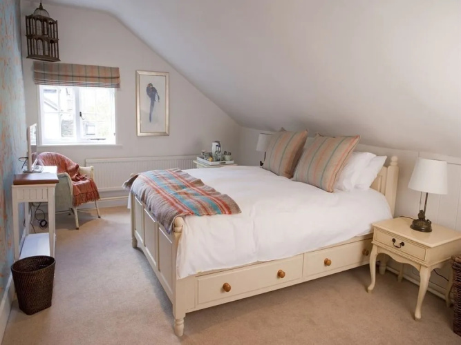 The Three Tuns Hotel