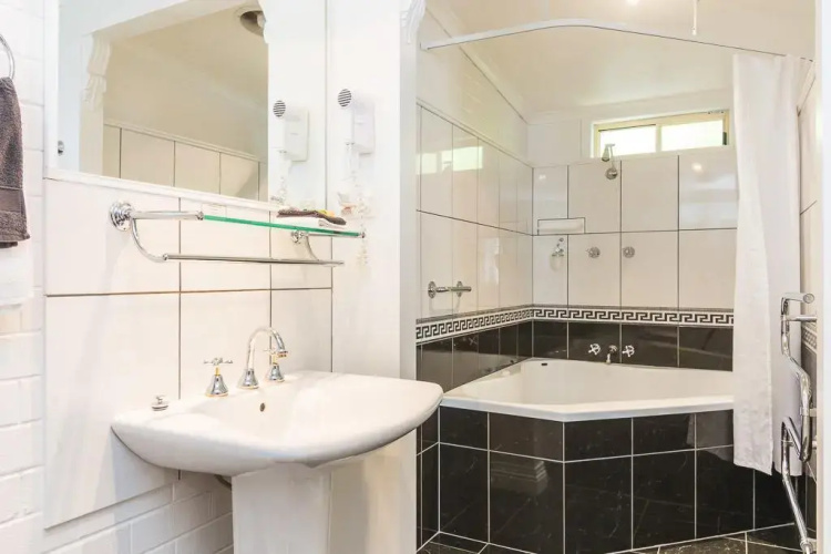 Ashton Gate Guest House