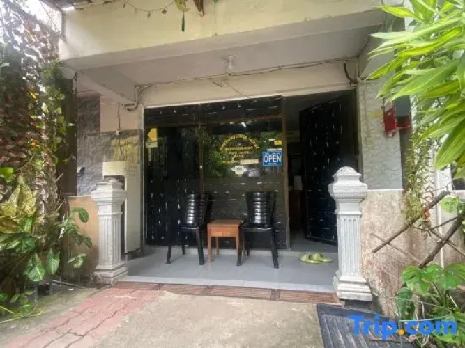 Oyo 91245 Chenang Lodge Motel - Pantai Cenang