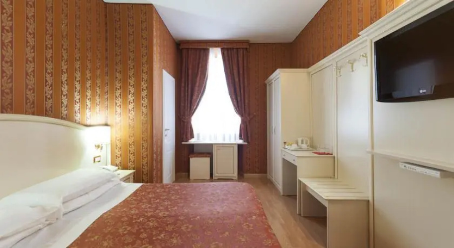 Relais Trevi 98