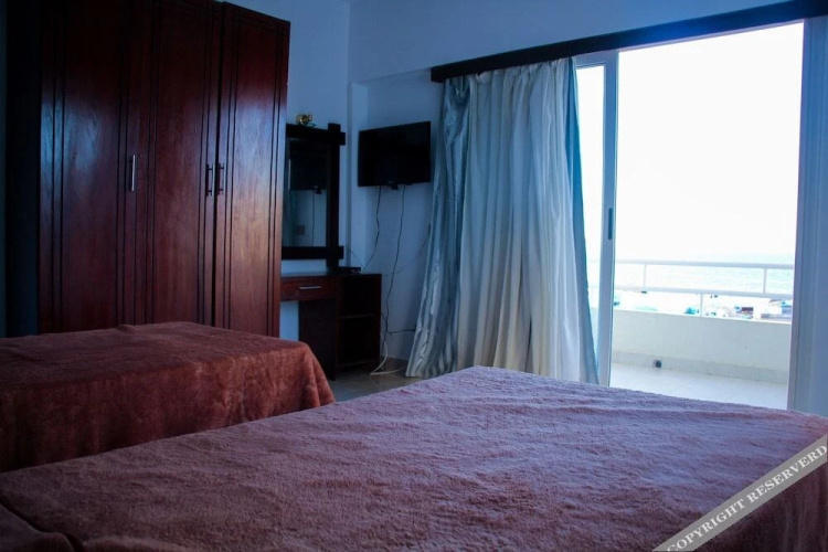 Boulevard Apartment Hotel