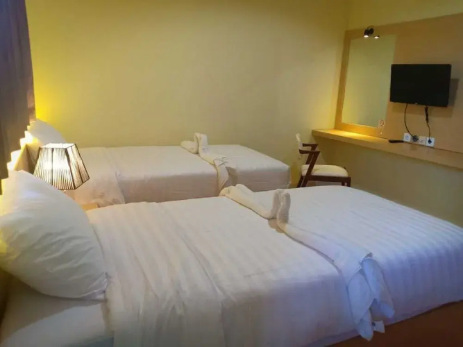 Merlin Hotel