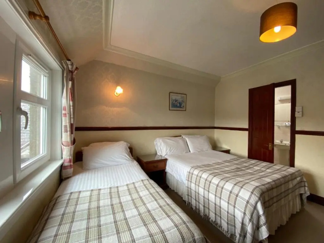 The Kings Arms Hotel