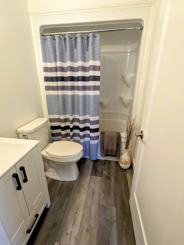 2 Bedrooms Standard room with water view