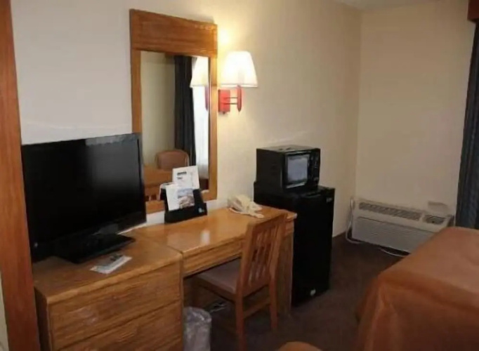Travelodge by Wyndham Perry GA