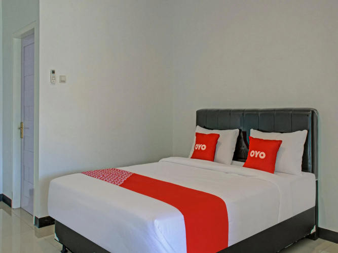 OYO 3841 Wisma 25