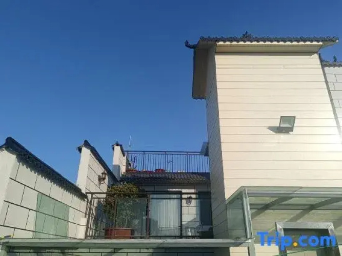 Zexu Homestay (Longmen Avenue)