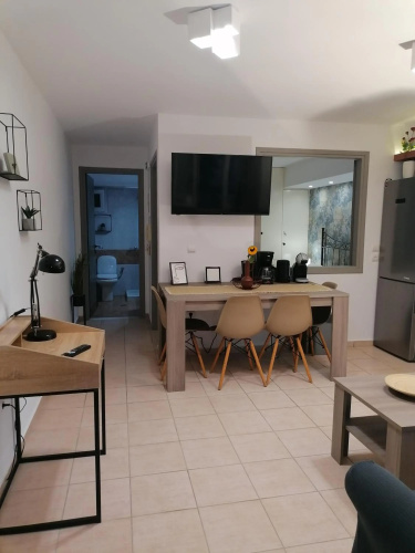 petite nafplio sofos apartment