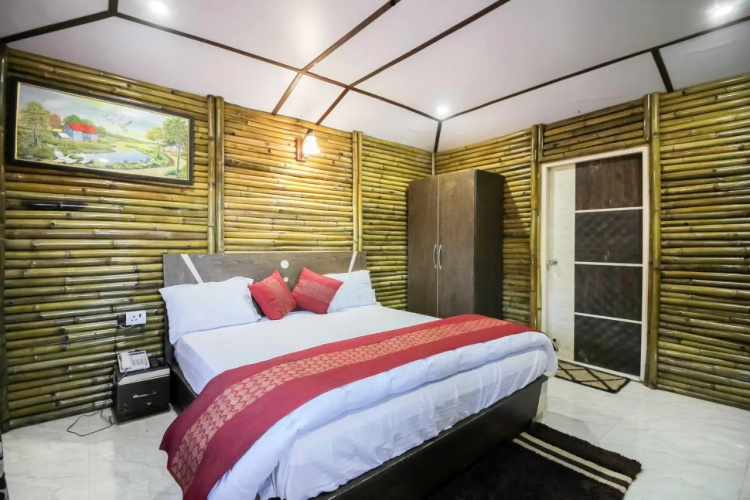 Glamwood Resort