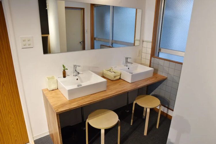 Tomarigi Hostel