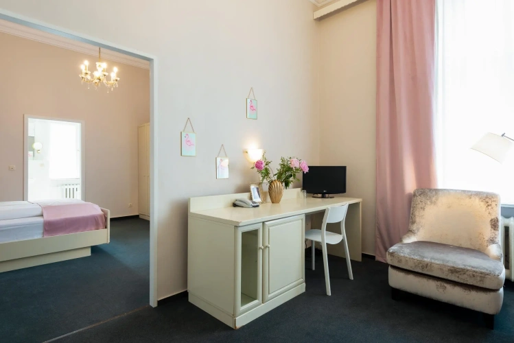 Double Suite