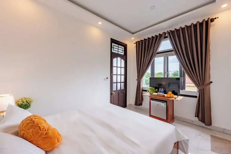 Deluxe Double room with city view
