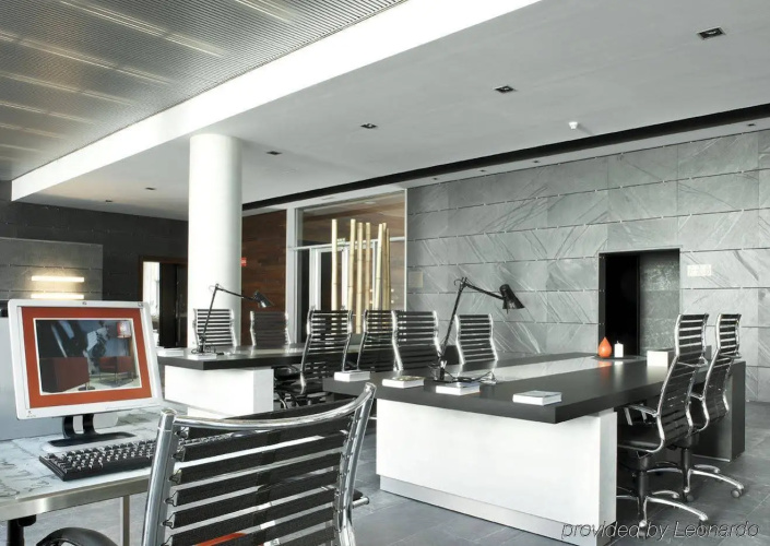 Hotel ILUNION Atrium photo 34