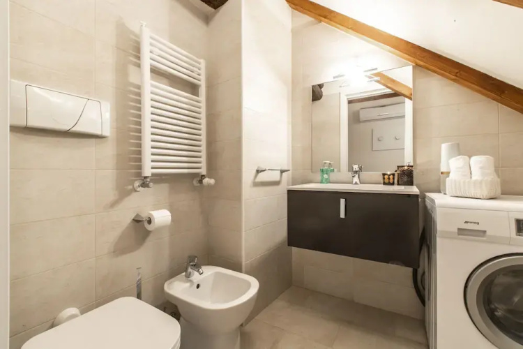 Venetian Superior Apartment R&R
