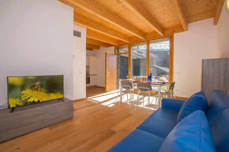Paradiso del Lago B2