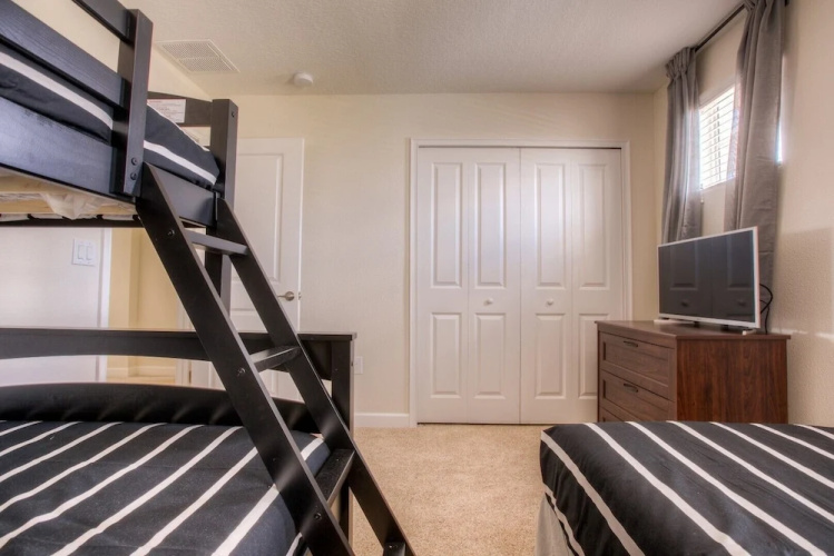 1612 Moon Valley Drive