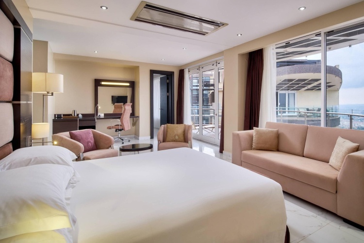 1 Bedroom Double Suite with balcony and with city view