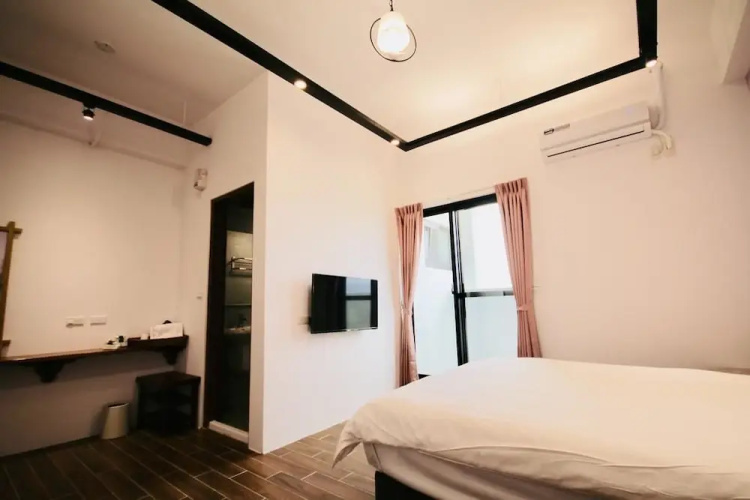 25 Inn Kenting Henchun