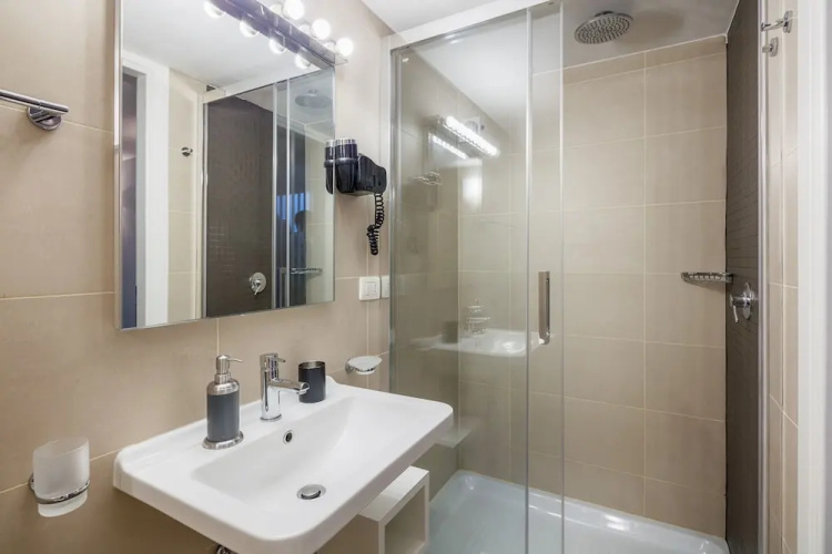 HT Residence Maximus