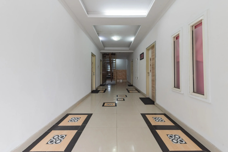 Urbanview Hotel Anggrek Puncak