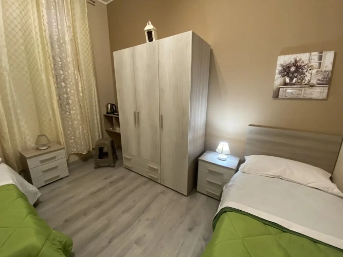 2 Bedrooms Classic Apartment with city view