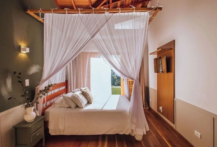Deluxe room with mountain view