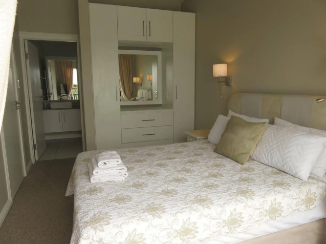 Island Way Villa