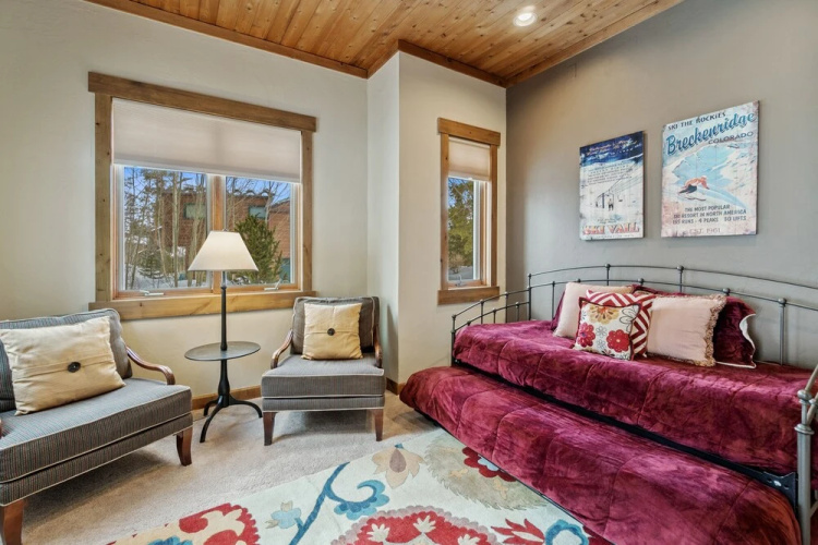 Keystone Gulch 8 Bedroom Home by Redawning