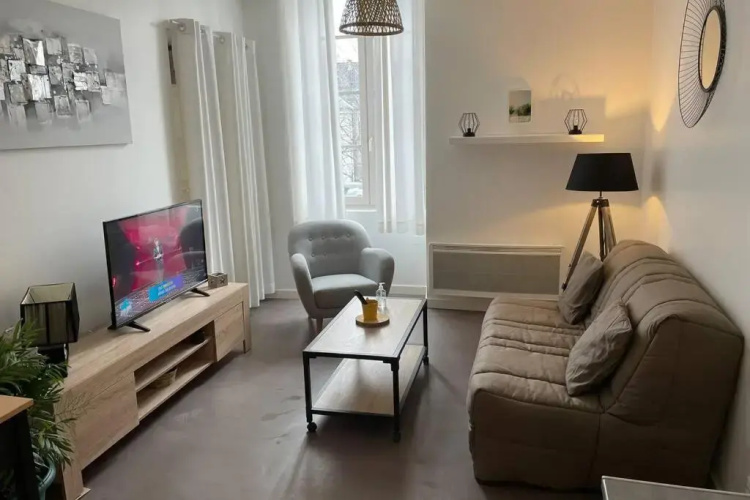 Logement Entier 33 M2 a Pau