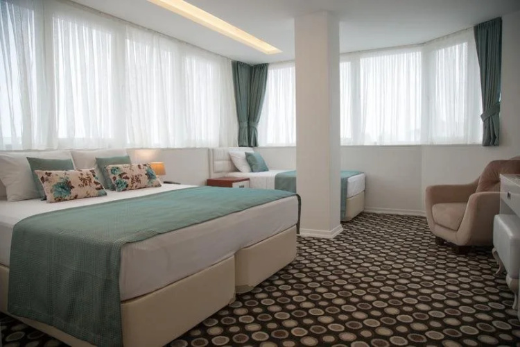 Hermias Marin Hotel