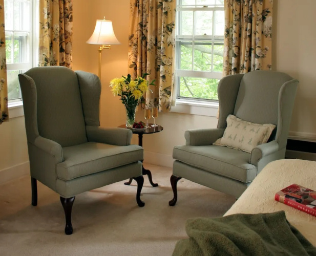 Fairville Inn